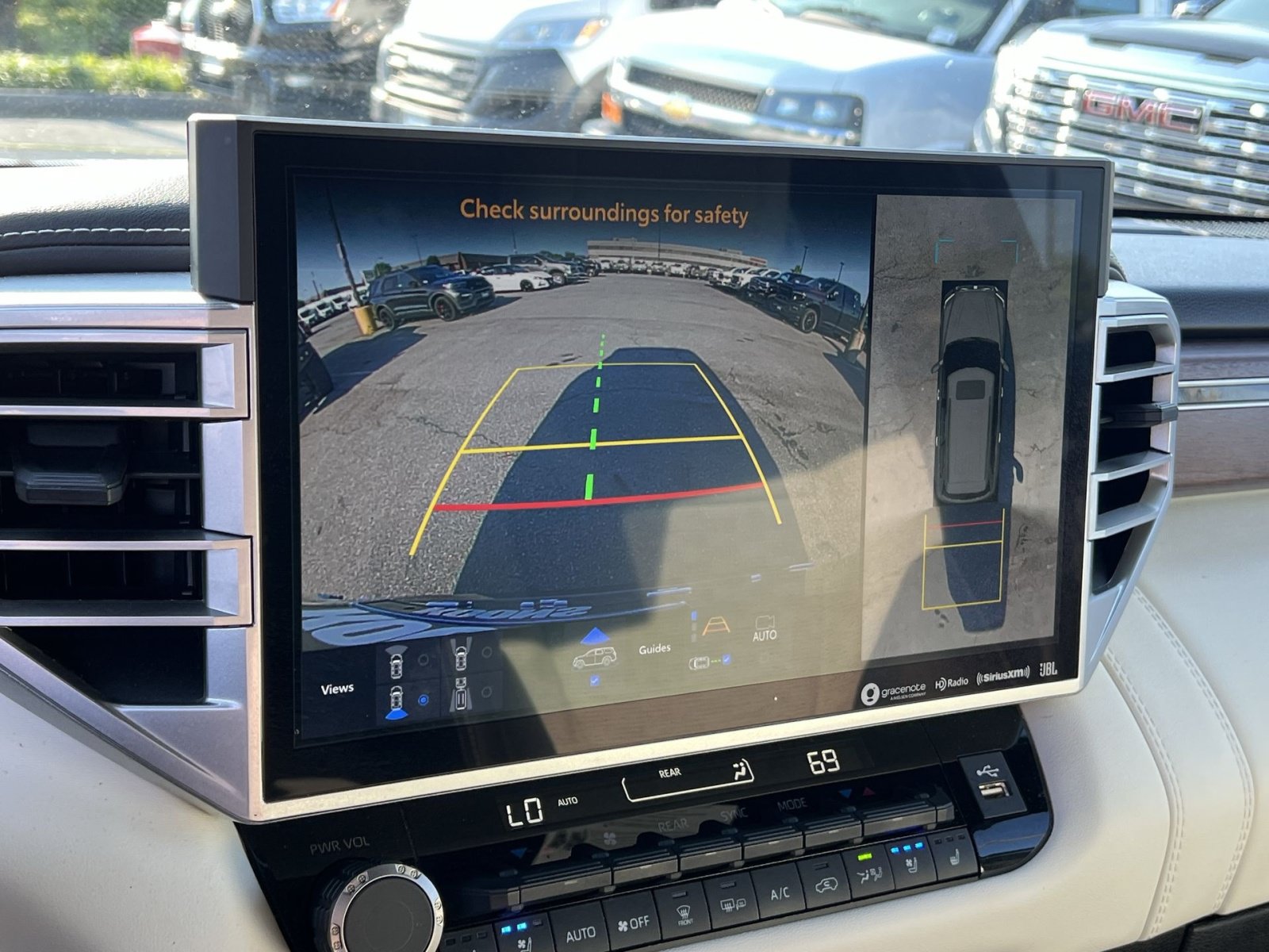 Used 2023 Toyota Sequoia Capstone AWD/4WD image 19