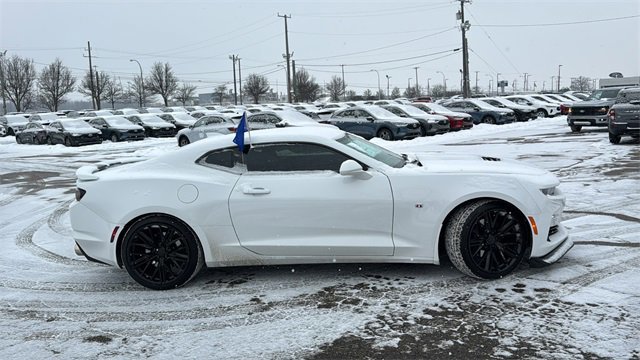 Used 2021 Chevrolet Camaro SS image 6