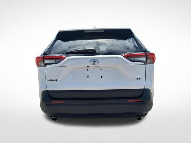 Used 2024 Toyota RAV4 LE FWD image 8