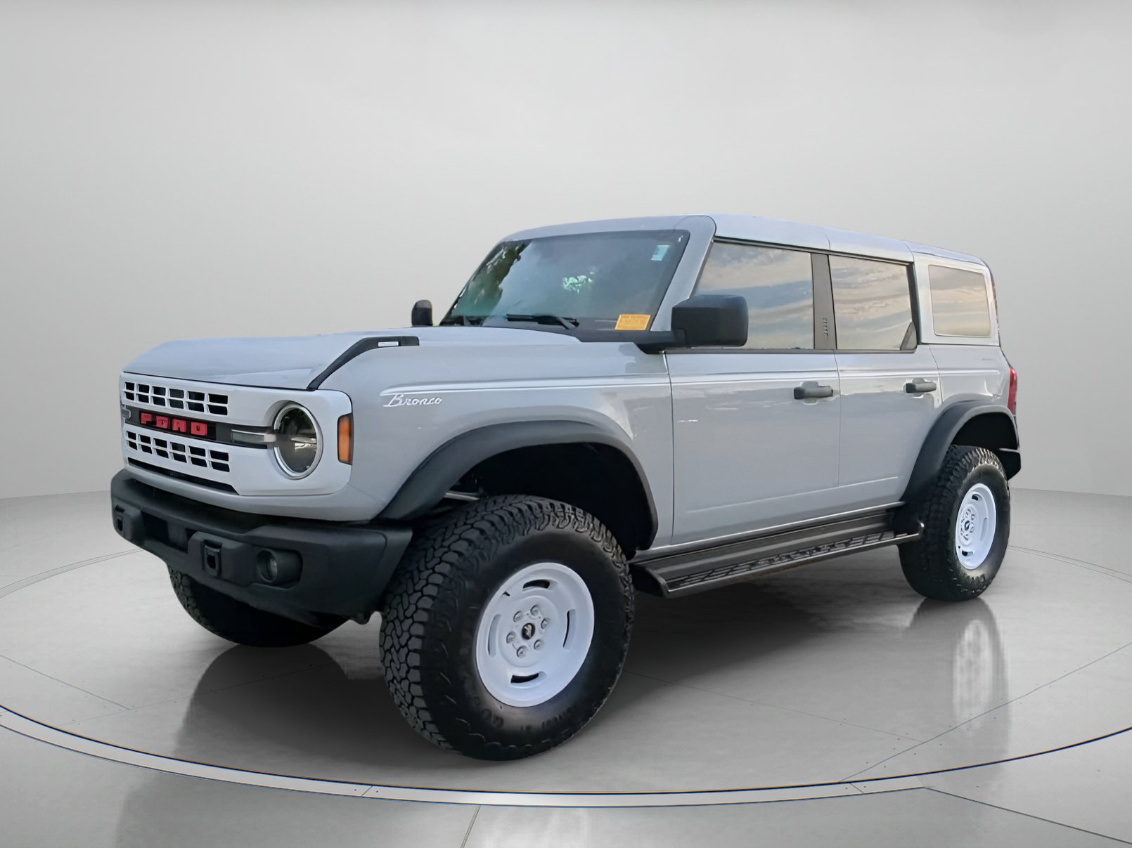 Certified 2026 Ford Bronco Heritage Edition AWD/4WD image 13