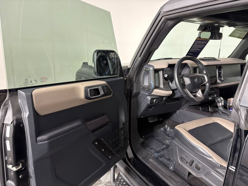 Certified 2024 Ford Bronco Wildtrak AWD/4WD image 12