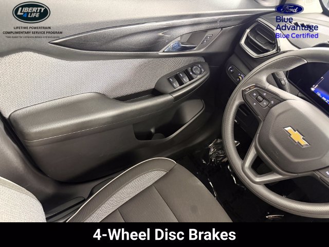 Used 2025 Chevrolet TrailBlazer LT AWD/4WD image 33