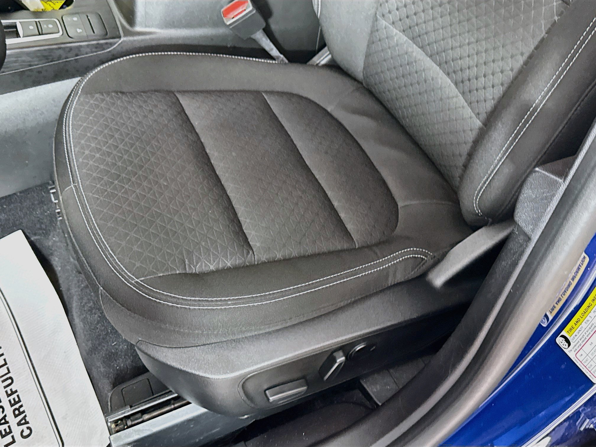 Certified 2023 Ford Escape Active w/ Cold Weather Package FWD image 21
