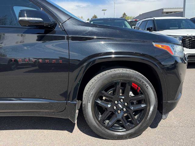 Used 2021 Chevrolet Traverse Premier w/ Redline Edition AWD/4WD image 5