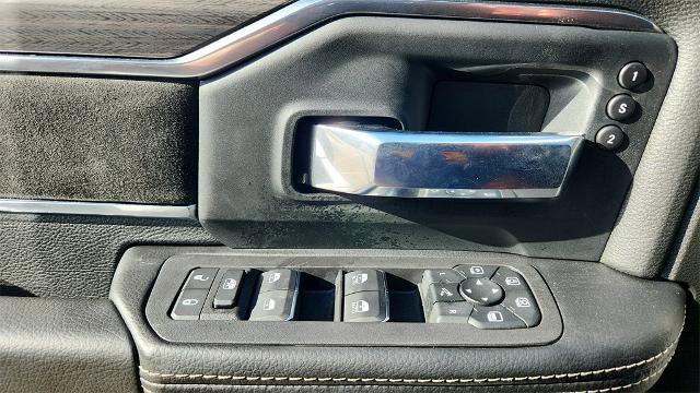 Used 2025 RAM 2500 Laramie w/ Night Edition image 27