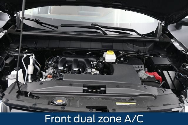 Used 2025 Nissan Pathfinder Platinum w/ Cargo Package AWD/4WD image 15