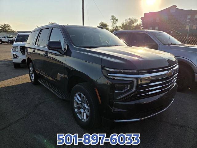 Used 2025 Chevrolet Tahoe LT AWD/4WD image 2