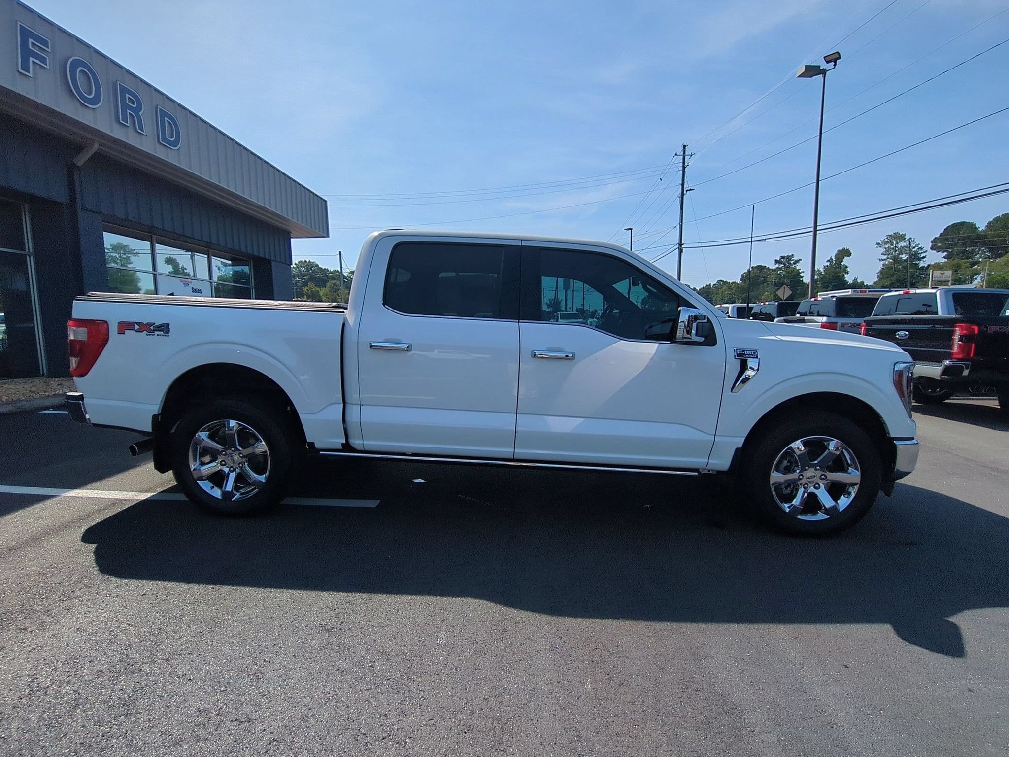 Certified 2023 Ford F150 Lariat w/ Equipment Group 502A High AWD/4WD image 4