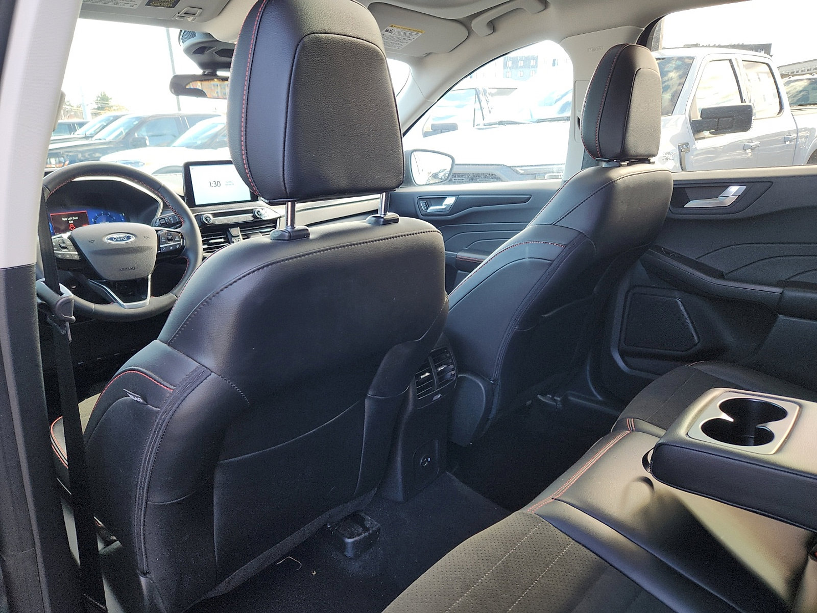 Certified 2022 Ford Escape SEL w/ SEL Stealth AWD Package image 27