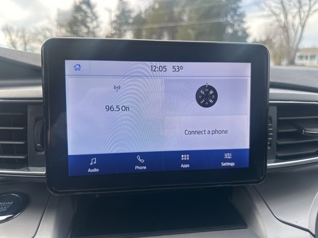 Certified 2022 Ford Explorer XLT w/ Equipment Group 202A image 26