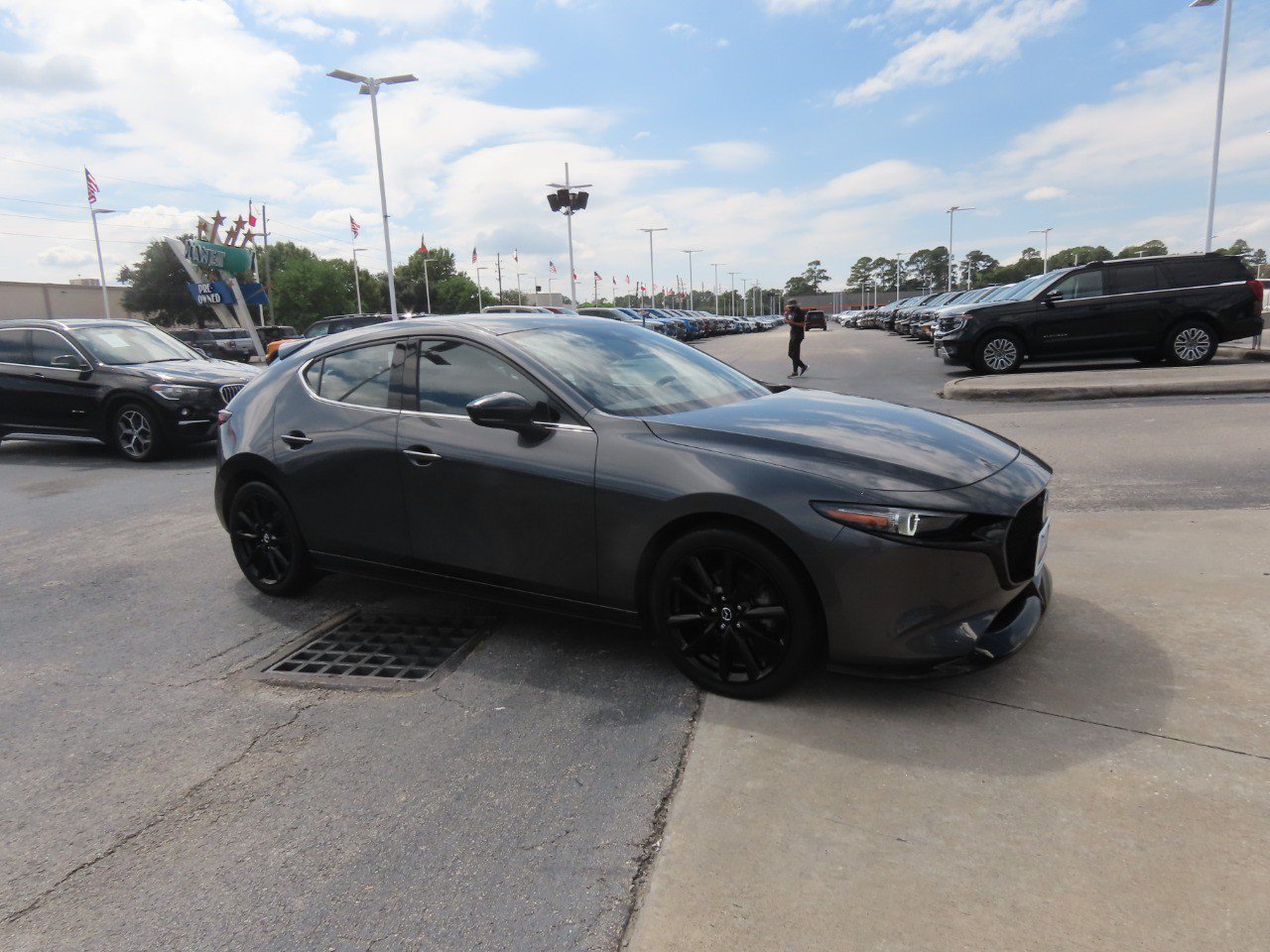 Used 2021 MAZDA MAZDA3 Hatchback w/Premium Plus Pkg AWD/4WD image 7