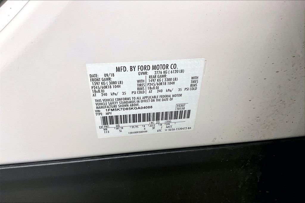 Certified 2019 Ford Explorer XLT w/ Equipment Group 202A FWD image 26