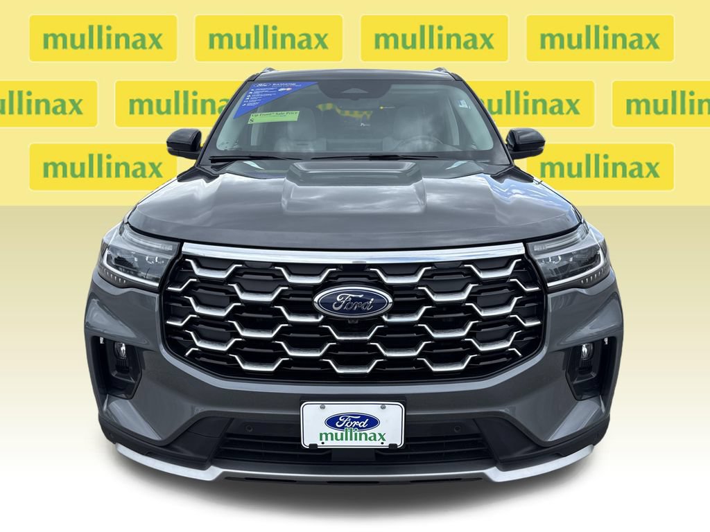 Certified 2025 Ford Explorer Platinum w/ Ultimate Package AWD/4WD image 13