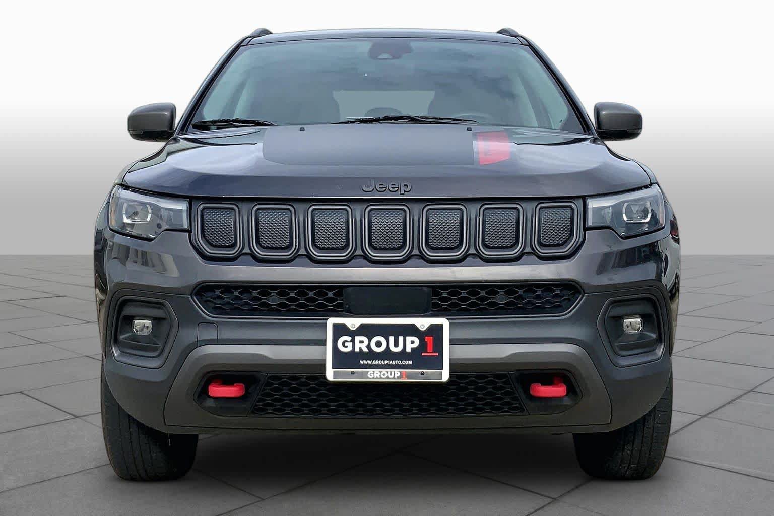 Used 2022 Jeep Compass Trailhawk w/ Trailhawk Elite Group AWD/4WD image 4