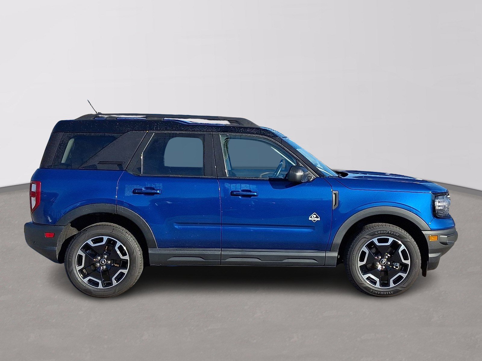 Certified 2023 Ford Bronco Sport Outer Banks w/ Tech Package image 7