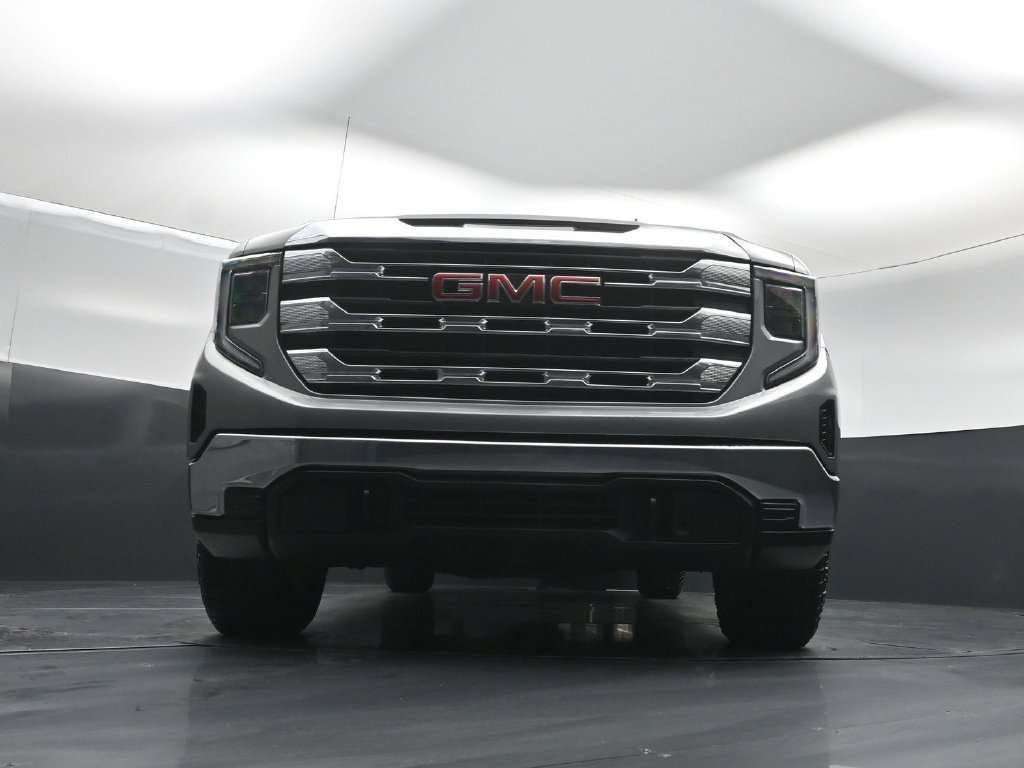 Used 2024 GMC Sierra 1500 Pro w/ Pro Value Package AWD/4WD image 42