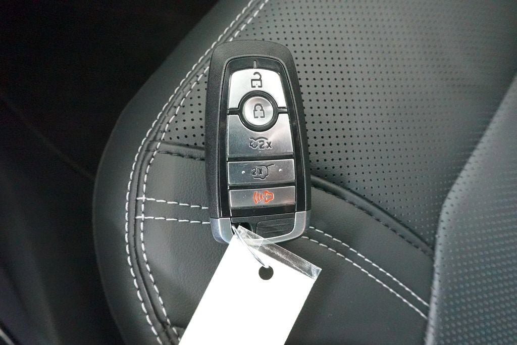 Certified 2025 Ford Mustang Mach-E Premium AWD/4WD image 24