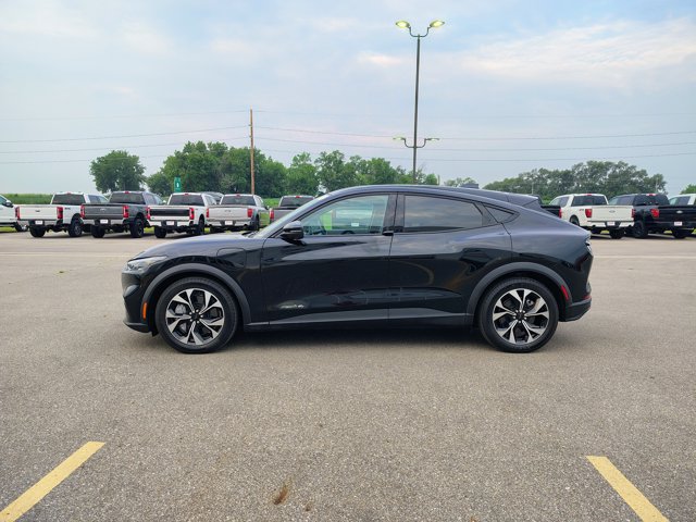 Certified 2025 Ford Mustang Mach-E Select AWD/4WD image 5
