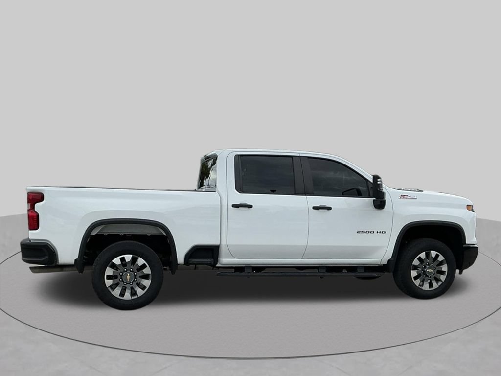 Used 2024 Chevrolet Silverado 2500 Custom w/ Custom Convenience Package AWD/4WD image 10