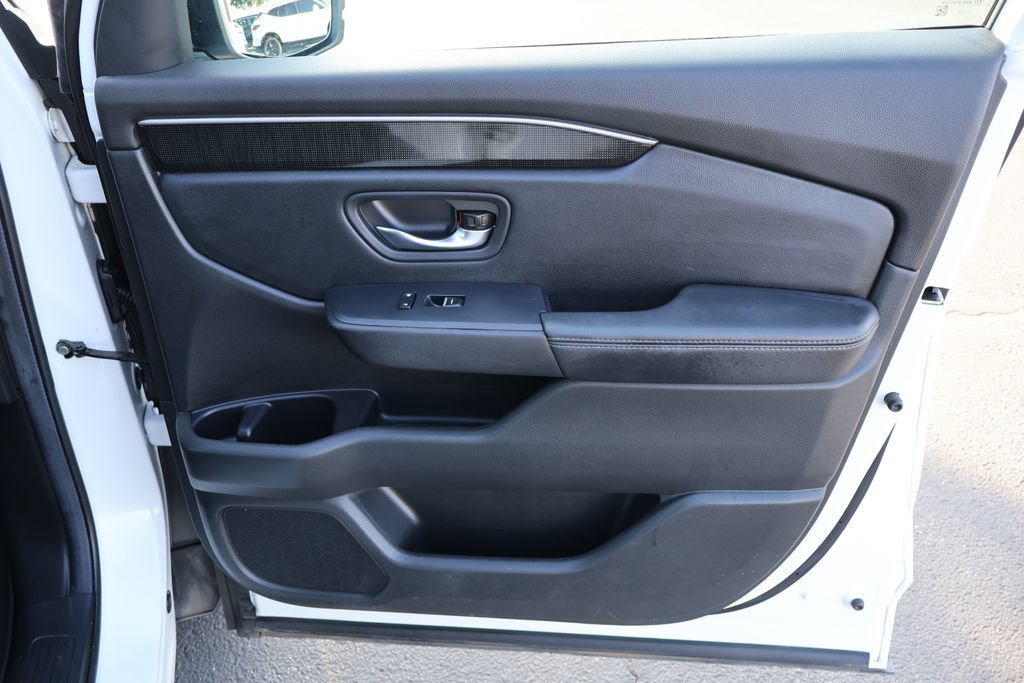 Used 2024 Honda Pilot Elite image 23