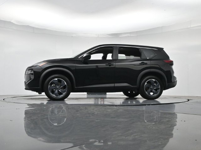 Used 2025 Nissan Rogue SV FWD image 37