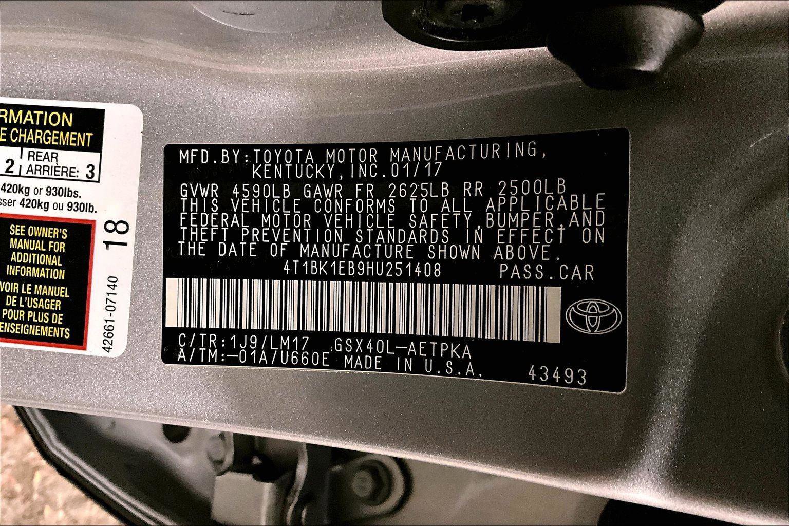 Used 2017 Toyota Avalon Limited w/ All Weather Liner Package image 33