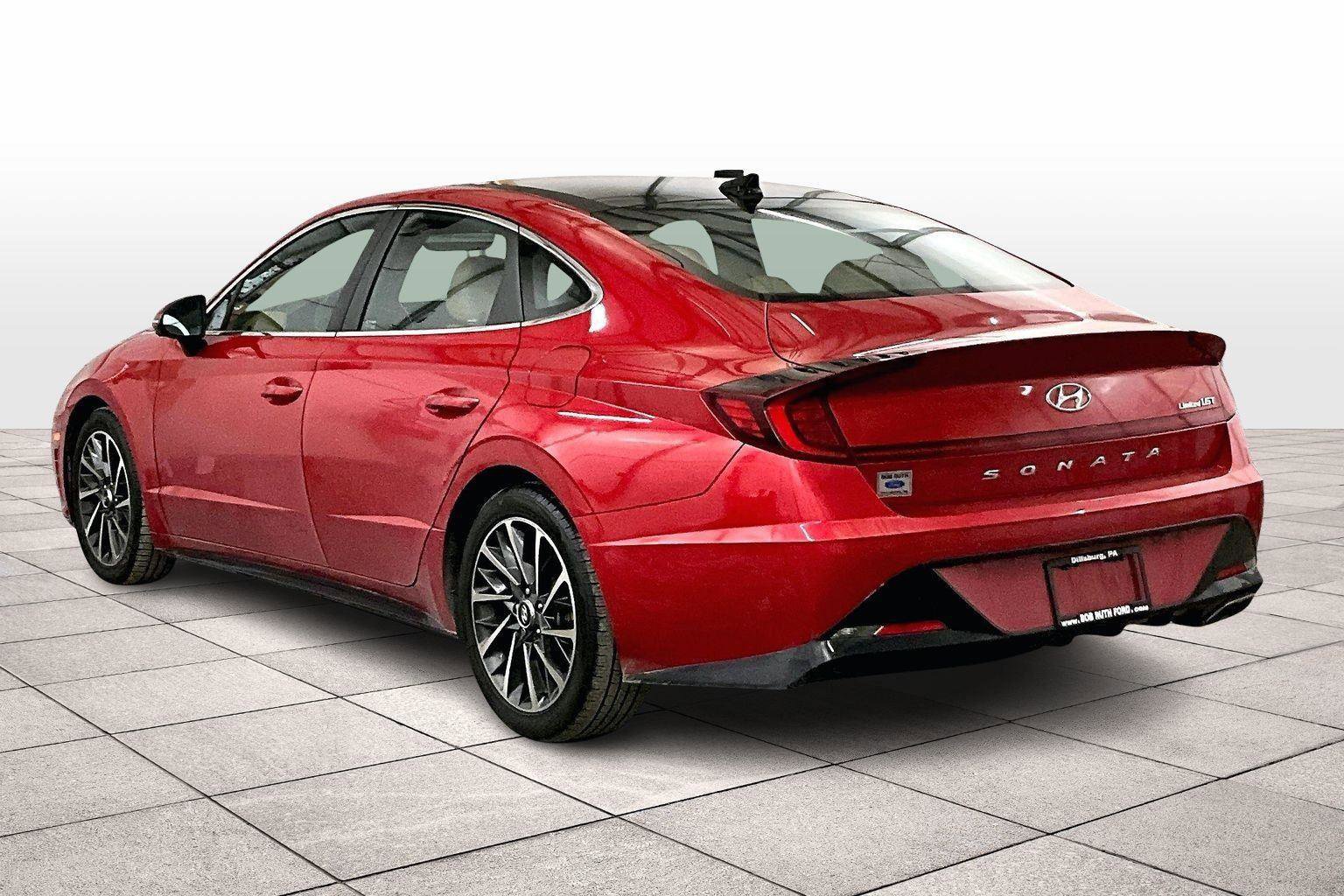 Used 2021 Hyundai Sonata Limited w/ Cargo Package image 4