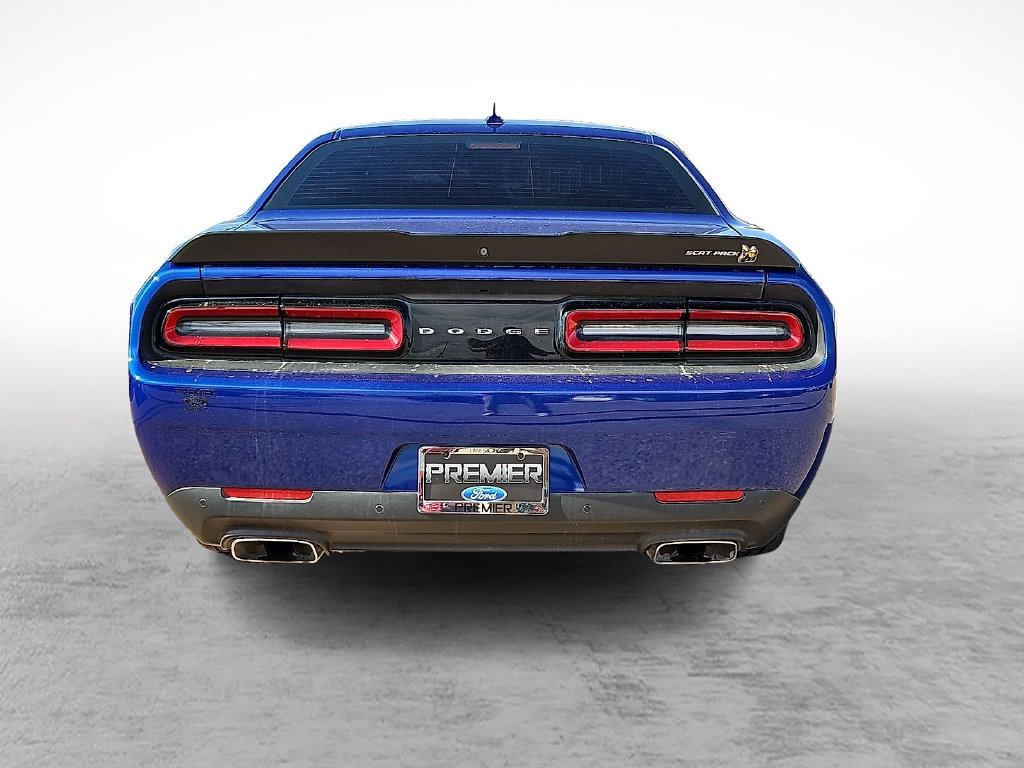 Used 2022 Dodge Challenger R/T Scat Pack w/ Shaker Package RWD image 9