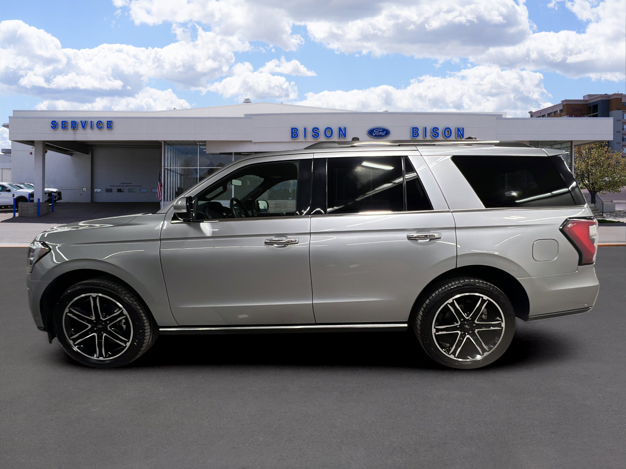 Certified 2021 Ford Expedition Limited image 6