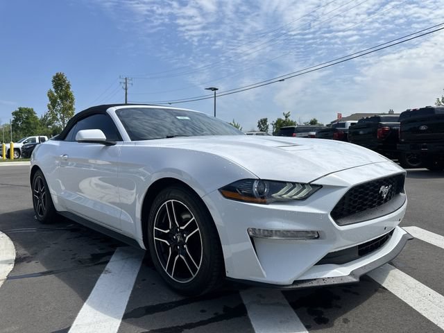 Certified 2022 Ford Mustang Premium RWD image 7