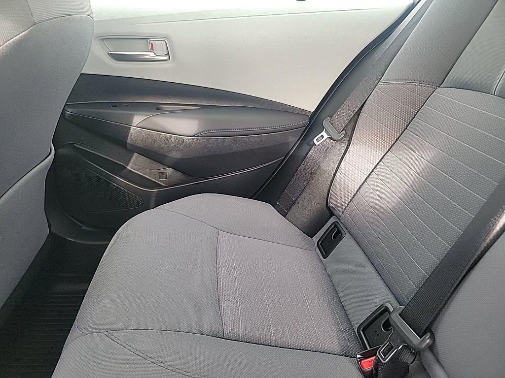 Used 2020 Toyota Corolla SE image 39
