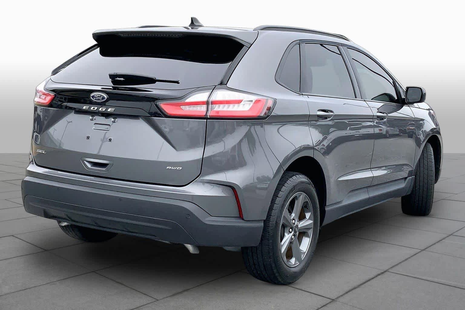 Certified 2024 Ford Edge SEL w/ Sport Appearance Package AWD/4WD image 12