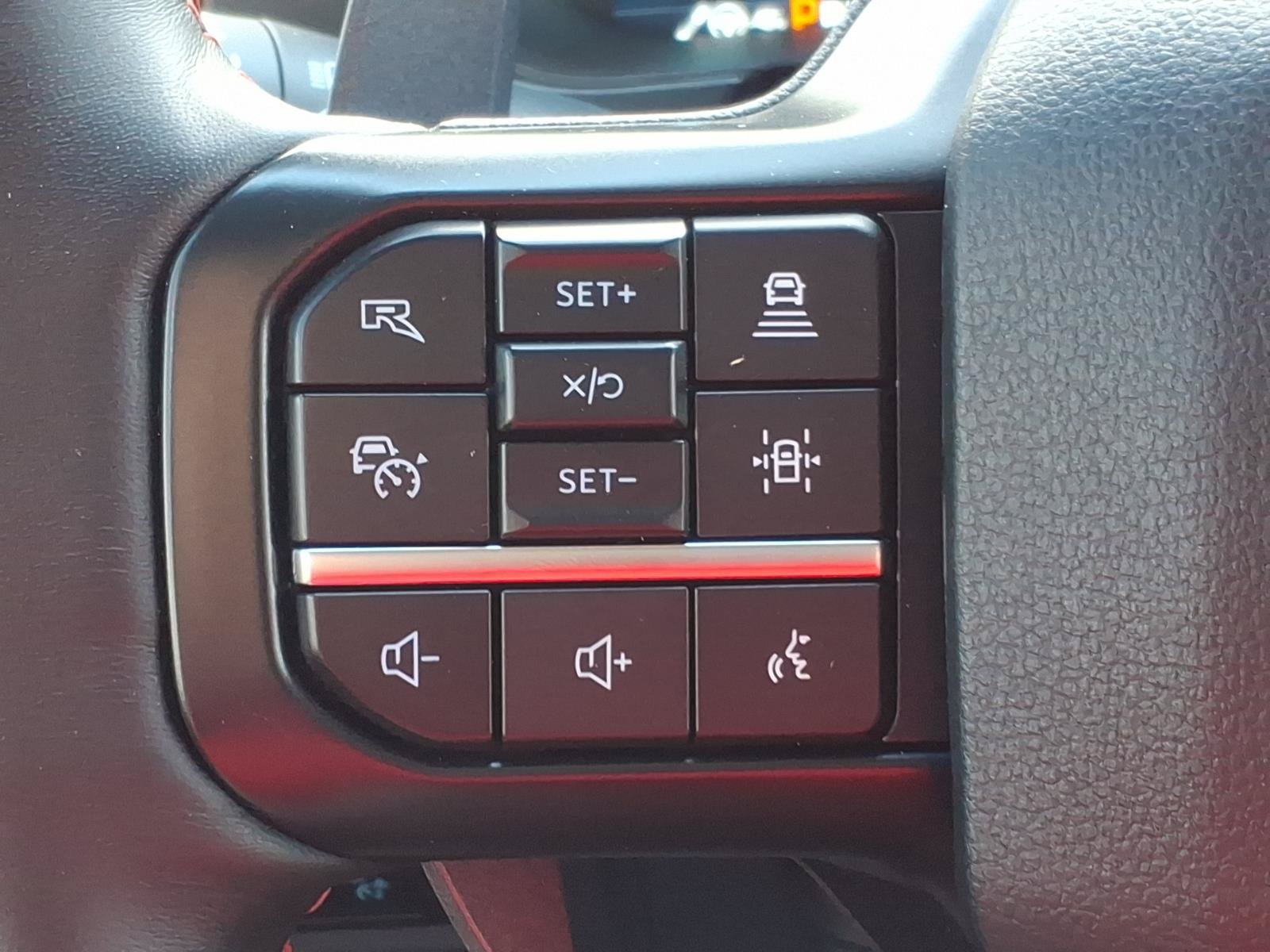 Certified 2025 Ford F150 Raptor AWD/4WD image 27