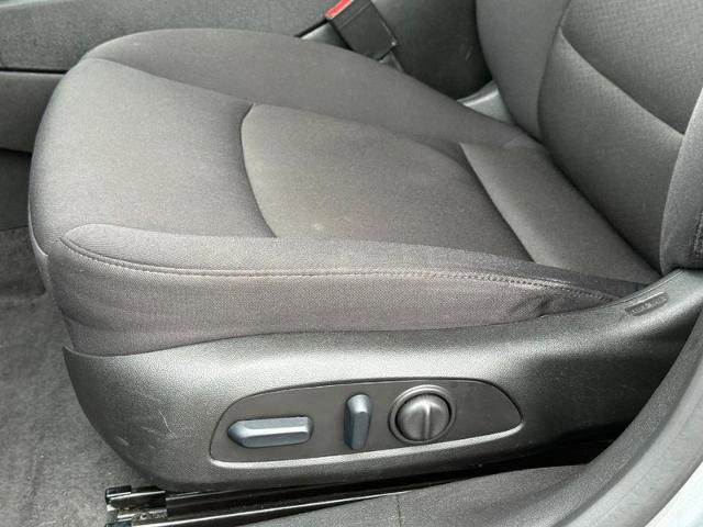 Used 2024 Chevrolet Malibu LT FWD image 23