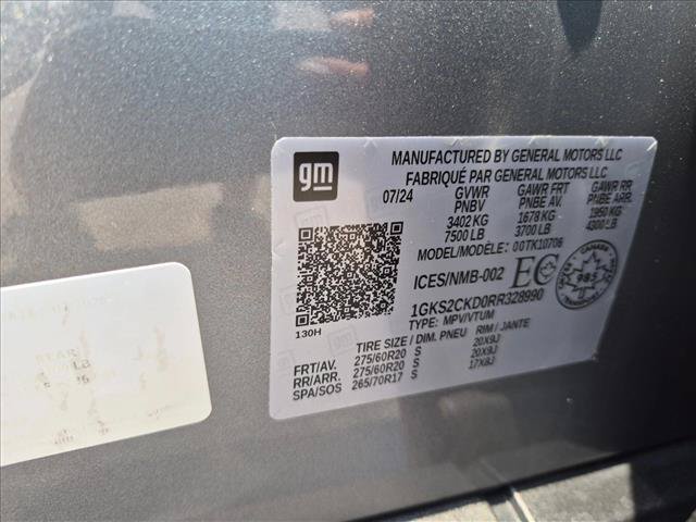 Used 2024 GMC Yukon AT4 w/ Technology Package AWD/4WD image 25