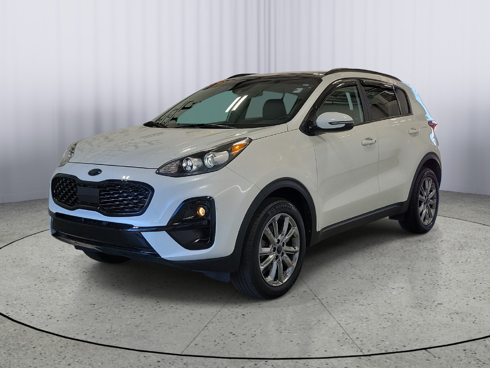 Used 2021 Kia Sportage S w/ S AWD Premium Package image 4