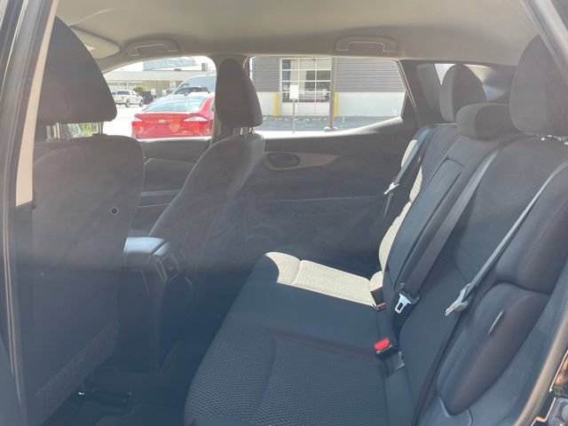 Used 2020 Nissan Rogue Sport S AWD/4WD image 20