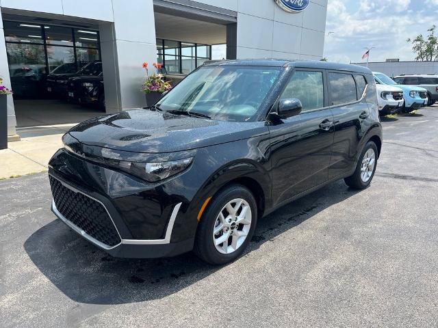Used 2025 Kia Soul LX w/ LX Technology Package