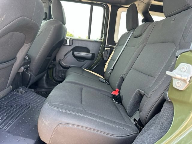 Used 2022 Jeep Wrangler Unlimited Sport AWD/4WD image 11
