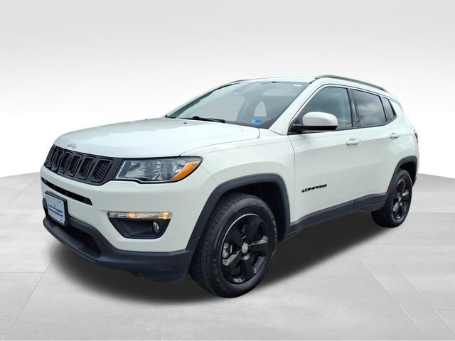 Used 2019 Jeep Compass Latitude w/ Popular Equipment Group AWD/4WD image 2