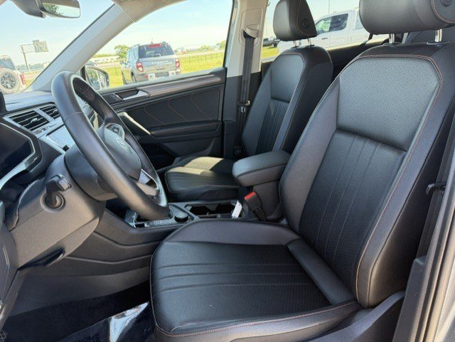 Used 2024 Volkswagen Tiguan Wolfsburg Edition AWD/4WD image 13