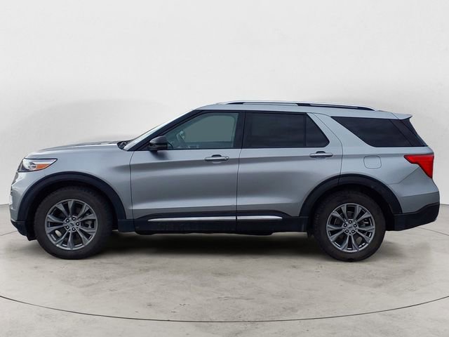 Certified 2022 Ford Explorer Limited w/ Equipment Group 301A AWD/4WD image 2