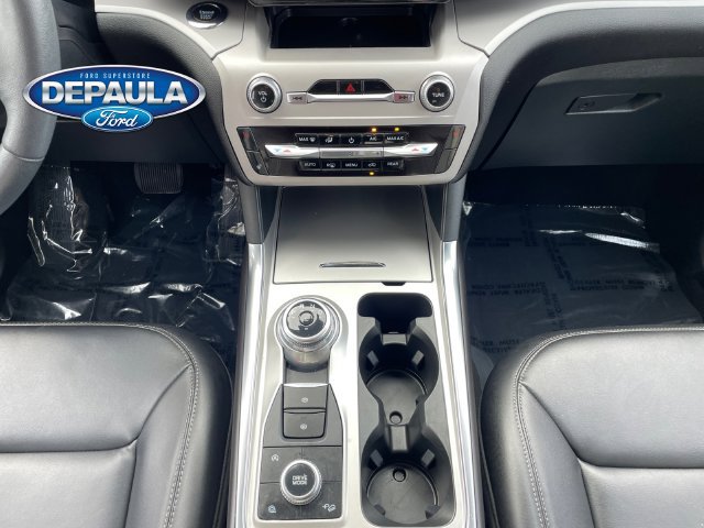 Certified 2024 Ford Explorer XLT w/ Equipment Group 202A AWD/4WD image 14