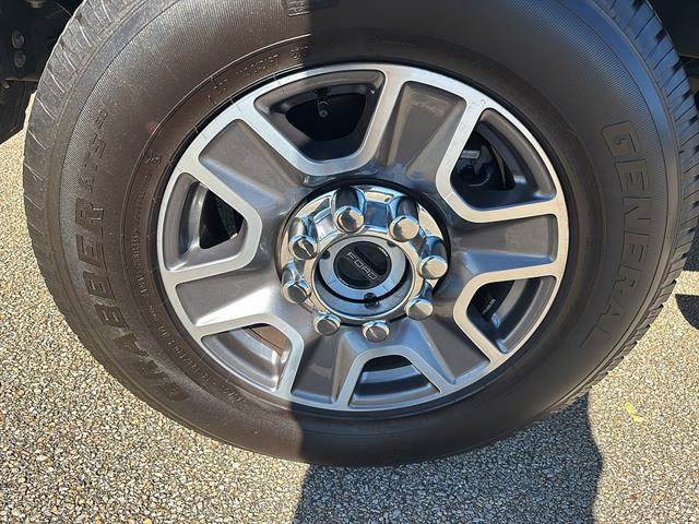 Certified 2025 Ford F250 XLT AWD/4WD image 9