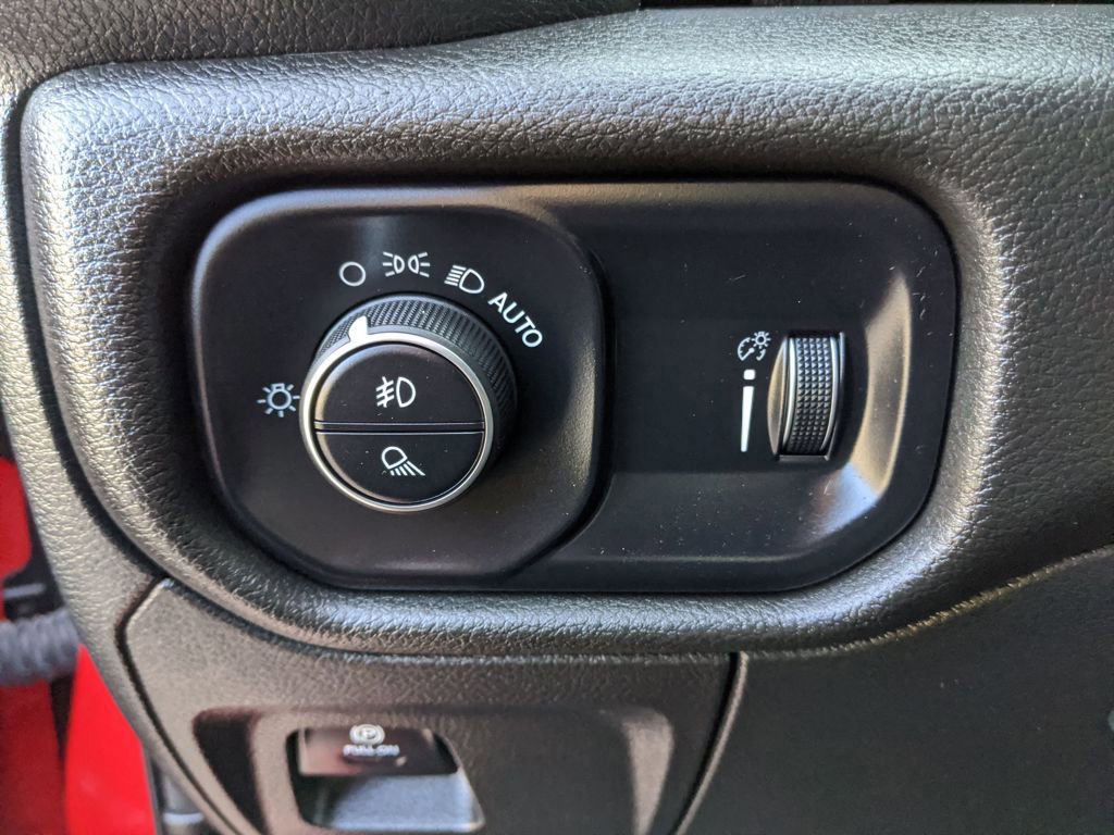 Used 2025 RAM 1500 Big Horn image 13