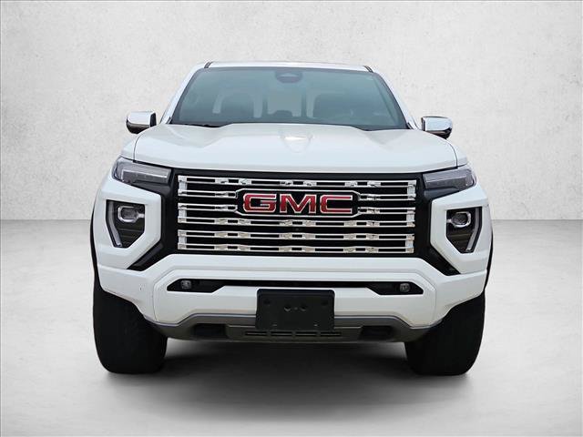 Used 2025 GMC Canyon Denali AWD/4WD image 2