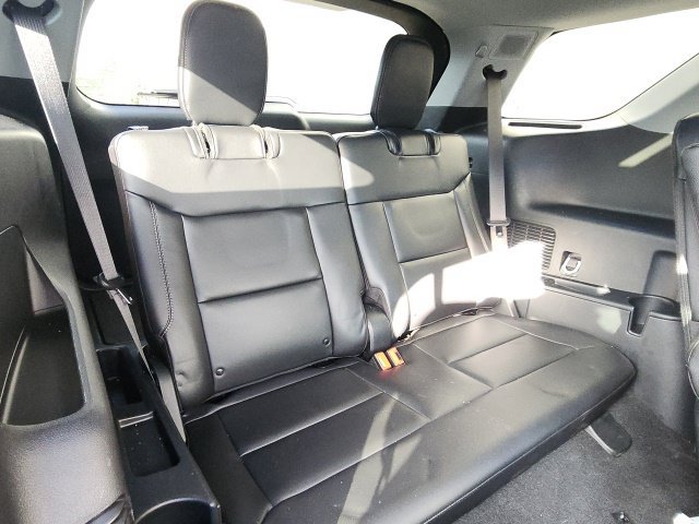 Certified 2023 Ford Explorer Limited w/ Limited Technology Package AWD/4WD image 15