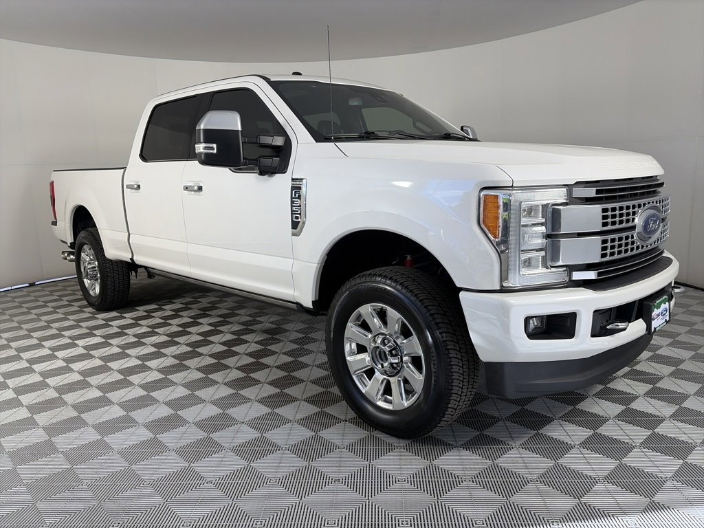 Certified 2017 Ford F350 Platinum w/ Platinum Ultimate Package image 6