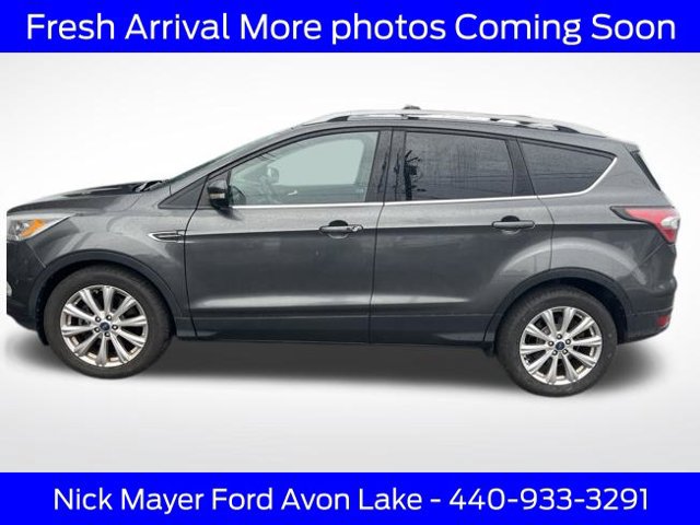 Certified 2017 Ford Escape Titanium FWD image 3
