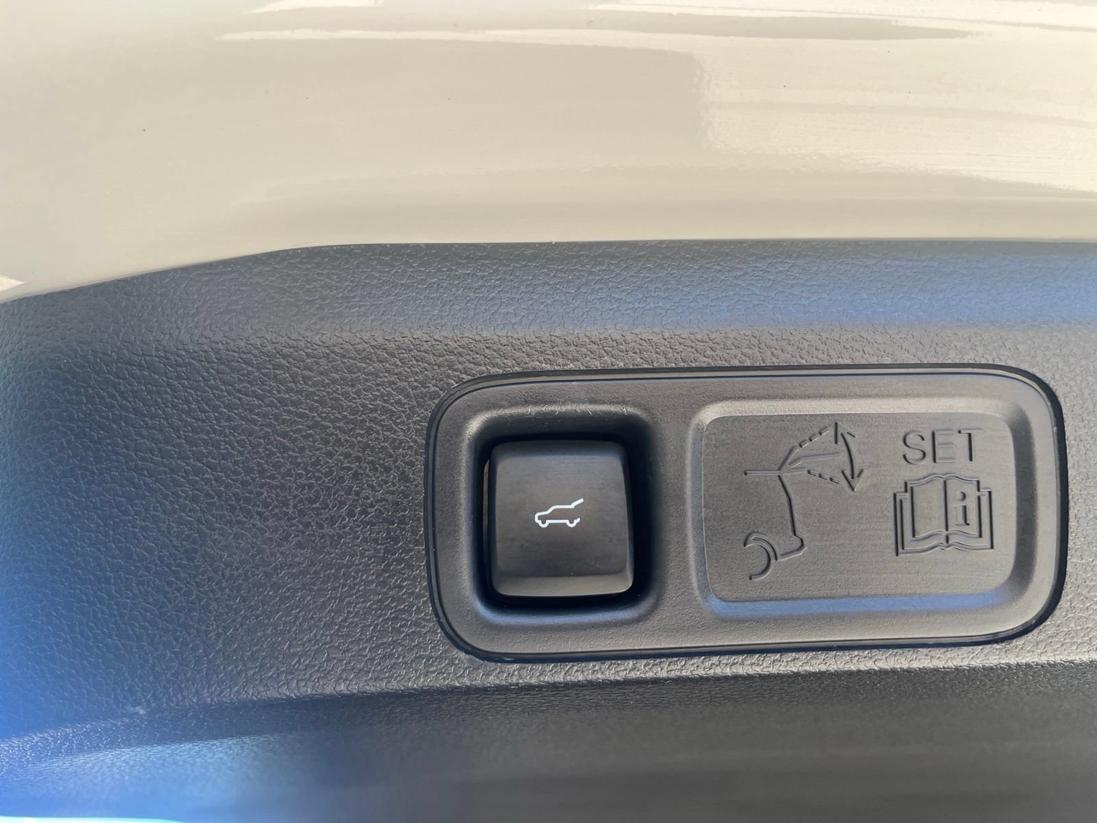 Certified 2024 Ford Expedition Max Limited AWD/4WD image 16